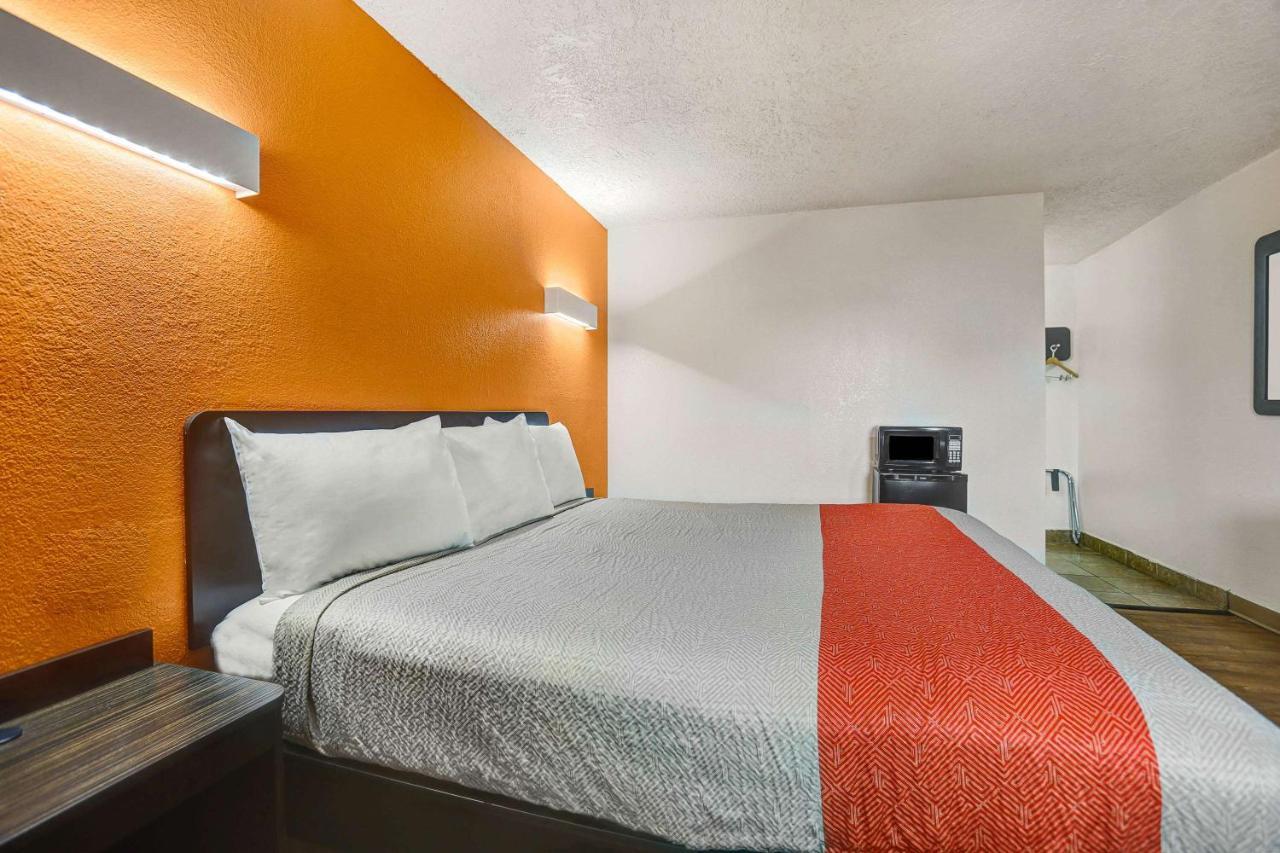 Motel 6-Clovis, NM Buitenkant foto