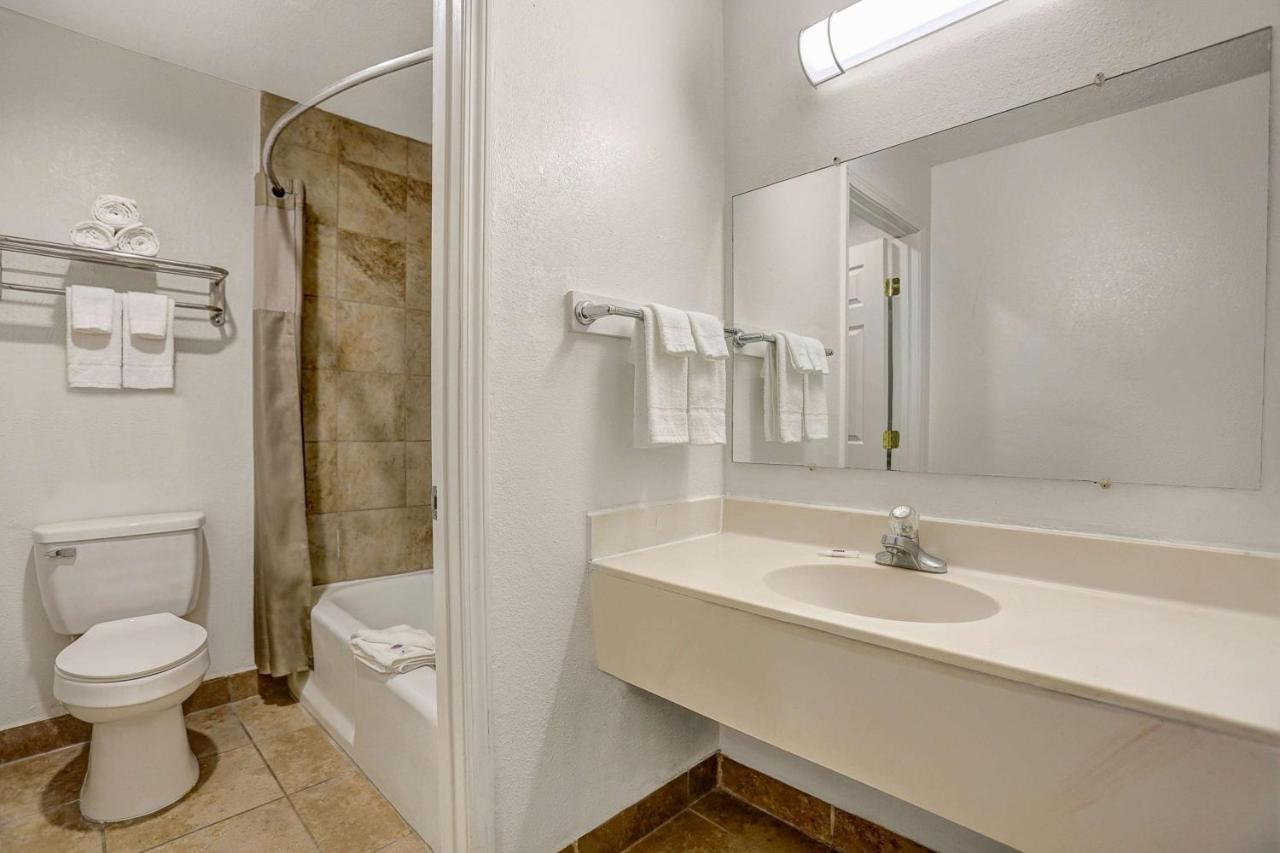 Motel 6-Clovis, NM Buitenkant foto