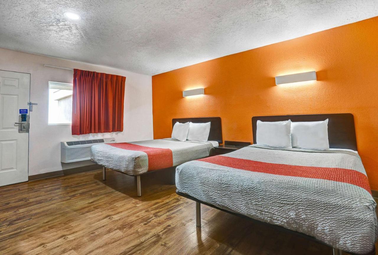 Motel 6-Clovis, NM Buitenkant foto