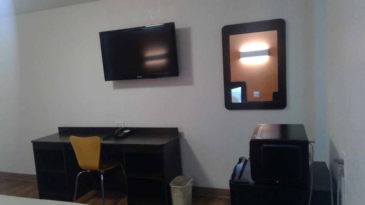 Motel 6-Clovis, NM Buitenkant foto