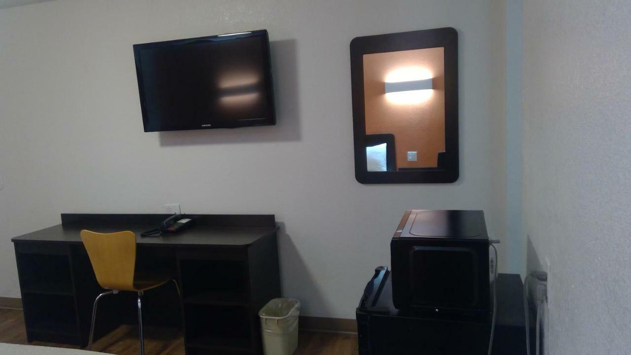 Motel 6-Clovis, NM Buitenkant foto